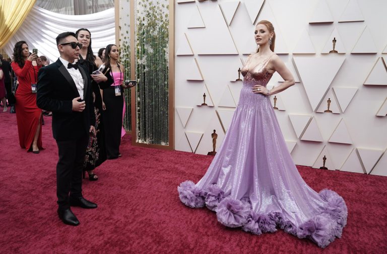 Oscars 2022: Best Red Carpet Looks